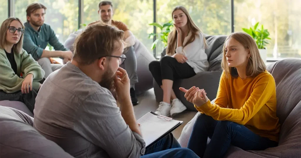 Why Support Group Therapy in Mississauga might be Better for you than Individual Therapy?