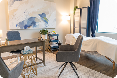 Spacious, versatile room suited for therapy or body-based work.