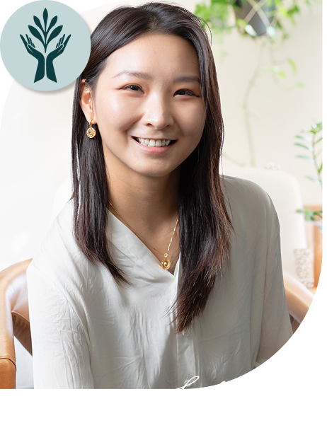 Lilin Qiu Registered Psychotherapist RP (Qualifying), MSc, MA, BA, RYT-200
